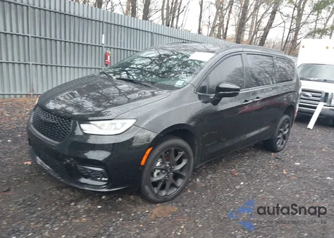 2024 Chrysler Pacifica Touring L из США, поврежденный, VIN 2C4RC1BG6RR187584